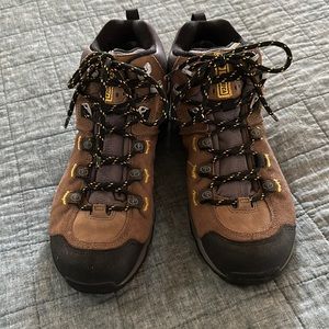 Men’s Hiking Boots